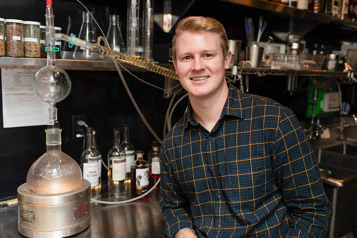 Video Tip: Standardizing Botanicals for Scalable Spirits Recipes